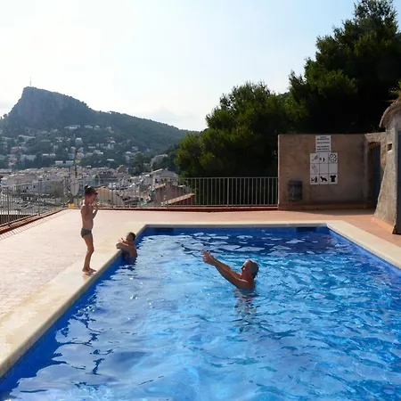Apartment Beachfront In Spain With Pool