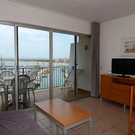 Apartment Nautic 1d 2-1 *